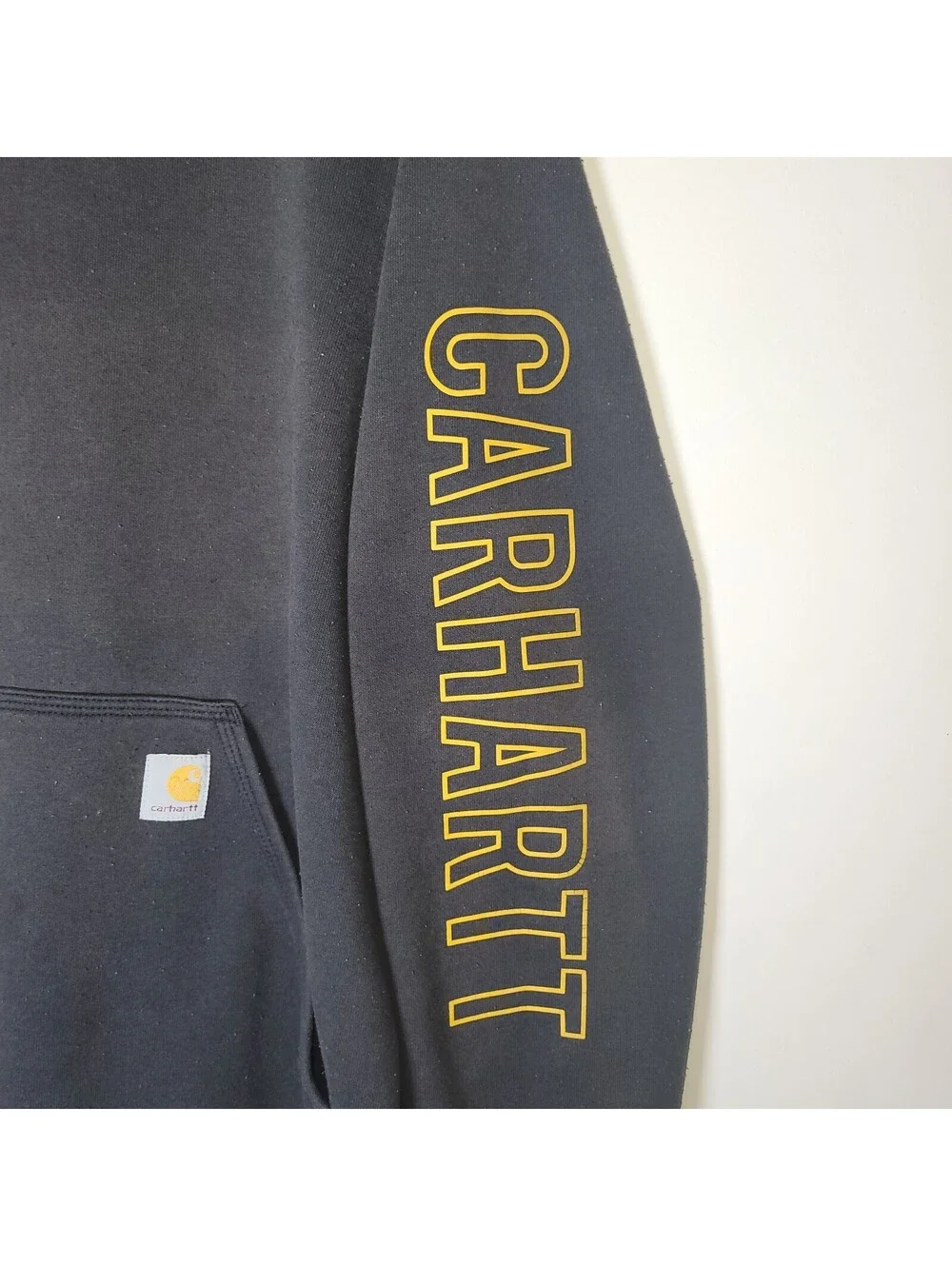 Carhartt Men's Black Pullover Hoodie Sweatshirt Original Fit Large L Logo Sleeve